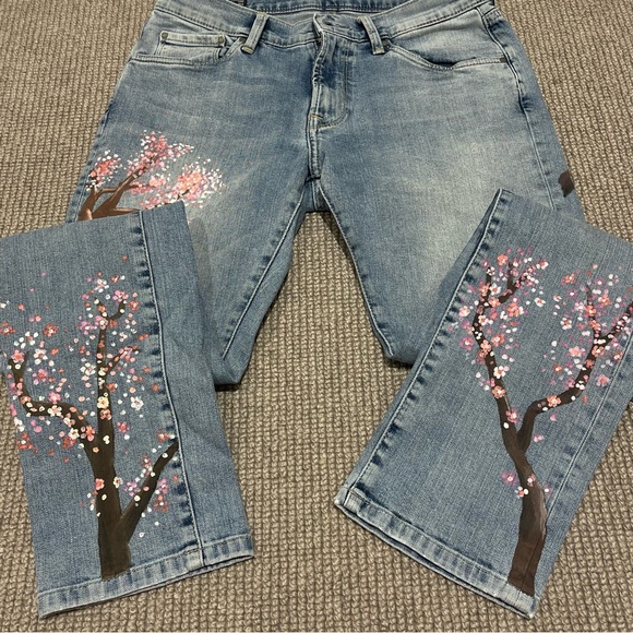 HANDPAINTED Pepe Jeans Slim Fit Mid Waist Jeans (27) - Picture 4 of 13